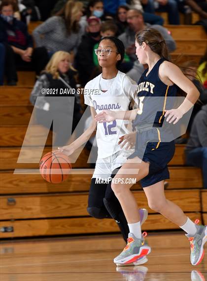 Thumbnail 2 in Gridley vs. Sacramento (Chavez Classic) photogallery.