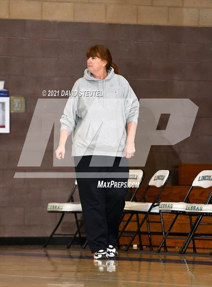 Thumbnail 1 in Gridley vs. Sacramento (Chavez Classic) photogallery.