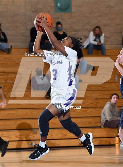 Thumbnail 3 in Gridley vs. Sacramento (Chavez Classic) photogallery.