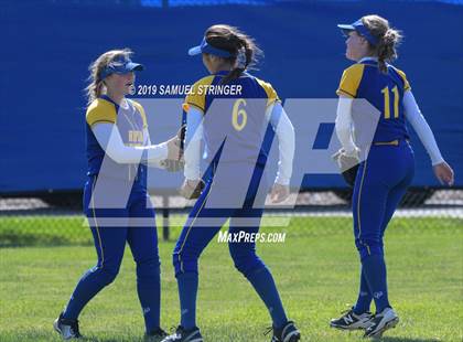Thumbnail 2 in Ripon Christian vs. Argonaut (CIF SJS D6 Semifinal Playoffs) photogallery.