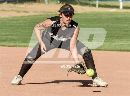 Thumbnail 2 in Calabasas @ Agoura photogallery.