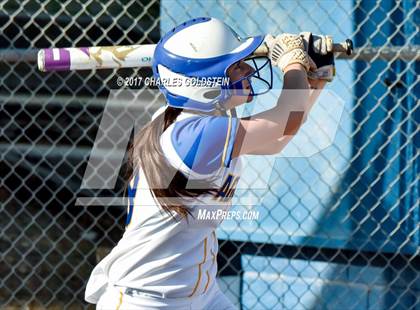 Thumbnail 1 in Calabasas @ Agoura photogallery.