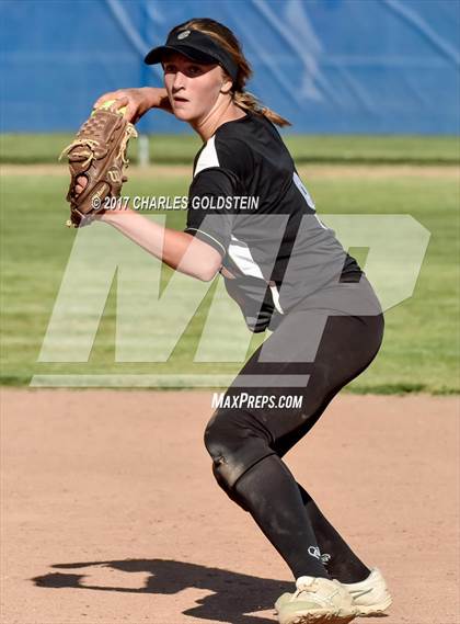Thumbnail 3 in Calabasas @ Agoura photogallery.