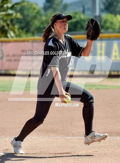 Thumbnail 1 in Calabasas @ Agoura photogallery.