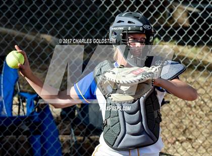 Thumbnail 1 in Calabasas @ Agoura photogallery.