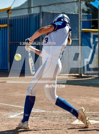 Thumbnail 1 in Calabasas @ Agoura photogallery.