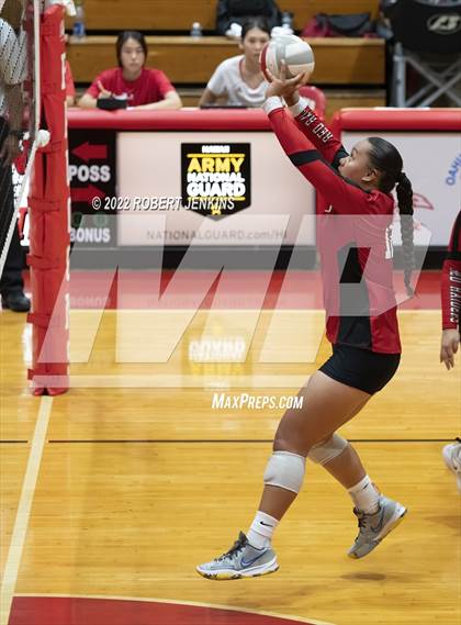 Thumbnail 2 in Kahuku @ Kalani photogallery.