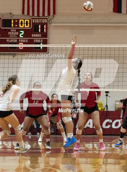 Thumbnail 2 in Kahuku @ Kalani photogallery.