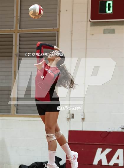 Thumbnail 3 in Kahuku @ Kalani photogallery.