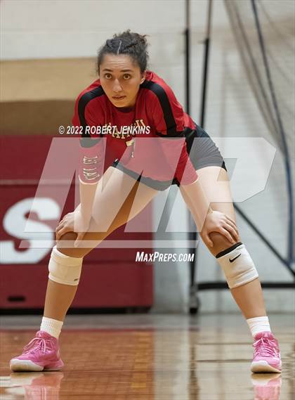 Thumbnail 2 in Kahuku @ Kalani photogallery.