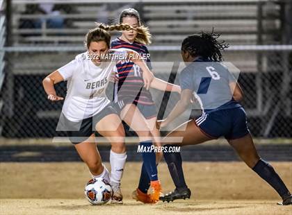 Thumbnail 1 in Gray's Creek @ Terry Sanford photogallery.