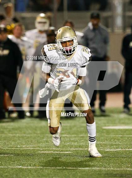 Thumbnail 3 in Don Lugo vs. Burbank (CIF SS D8 Semifinal) photogallery.