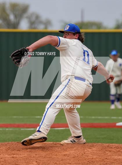 Thumbnail 2 in Early @ Brock photogallery.