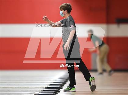 Thumbnail 2 in LHSAA Bowling Playoffs (Round 1, 9AM , Kenner Lanes) photogallery.