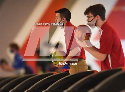 Thumbnail 3 in LHSAA Bowling Playoffs (Round 1, 9AM , Kenner Lanes) photogallery.
