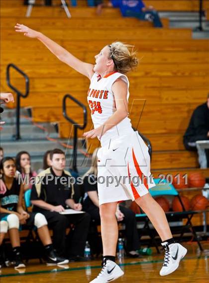 Thumbnail 2 in Pasadena Memorial vs La Porte (McDonald's Texas Invitational) photogallery.