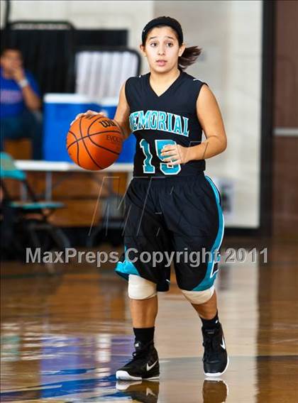 Thumbnail 1 in Pasadena Memorial vs La Porte (McDonald's Texas Invitational) photogallery.