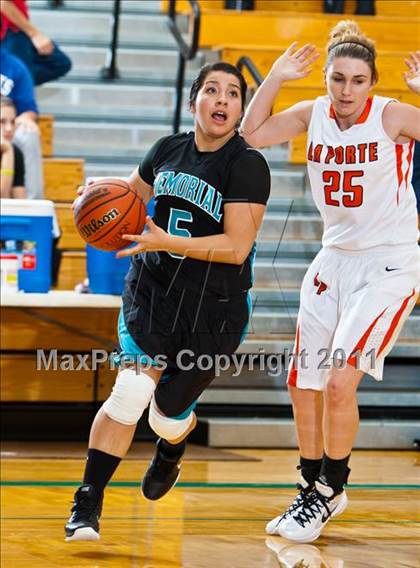 Thumbnail 3 in Pasadena Memorial vs La Porte (McDonald's Texas Invitational) photogallery.