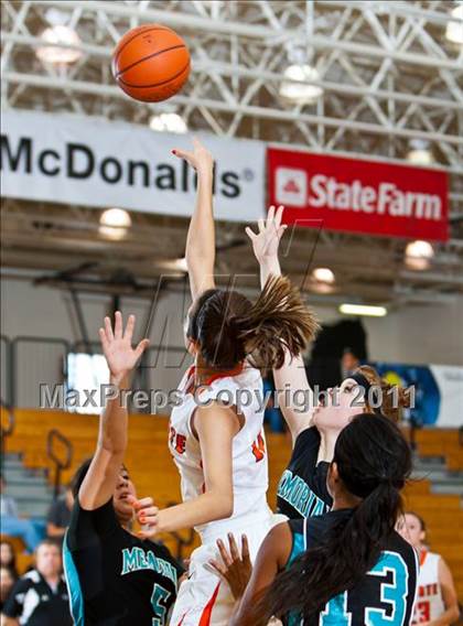 Thumbnail 3 in Pasadena Memorial vs La Porte (McDonald's Texas Invitational) photogallery.