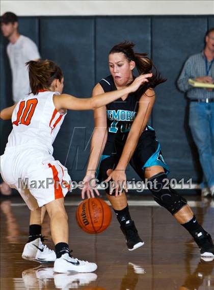 Thumbnail 2 in Pasadena Memorial vs La Porte (McDonald's Texas Invitational) photogallery.