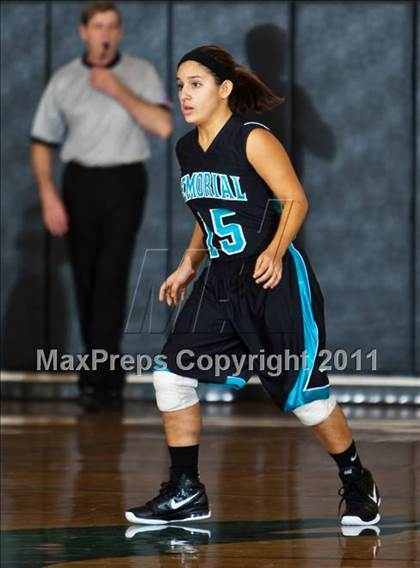 Thumbnail 1 in Pasadena Memorial vs La Porte (McDonald's Texas Invitational) photogallery.
