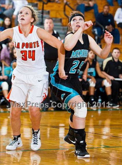 Thumbnail 2 in Pasadena Memorial vs La Porte (McDonald's Texas Invitational) photogallery.