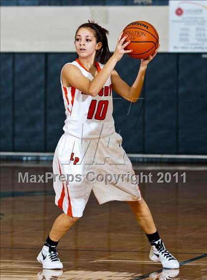Thumbnail 3 in Pasadena Memorial vs La Porte (McDonald's Texas Invitational) photogallery.
