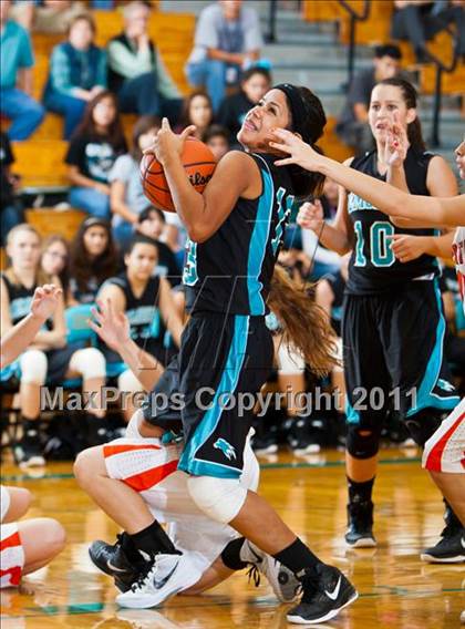 Thumbnail 2 in Pasadena Memorial vs La Porte (McDonald's Texas Invitational) photogallery.