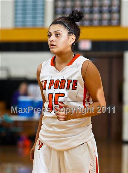 Thumbnail 3 in Pasadena Memorial vs La Porte (McDonald's Texas Invitational) photogallery.