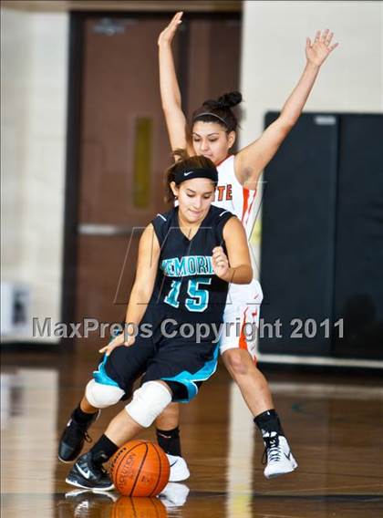 Thumbnail 3 in Pasadena Memorial vs La Porte (McDonald's Texas Invitational) photogallery.