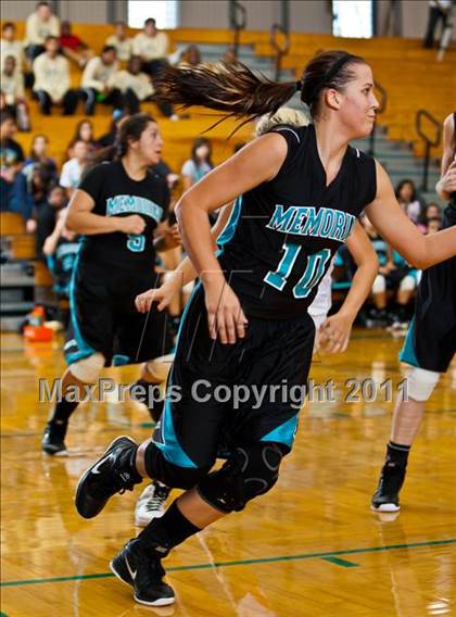 Thumbnail 2 in Pasadena Memorial vs La Porte (McDonald's Texas Invitational) photogallery.