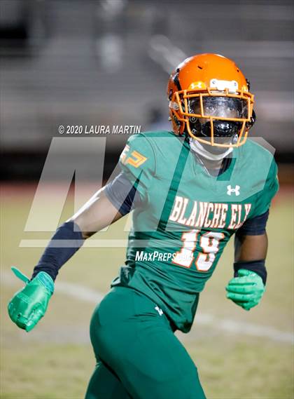 Thumbnail 3 in Blanche Ely @ Fort Lauderdale photogallery.