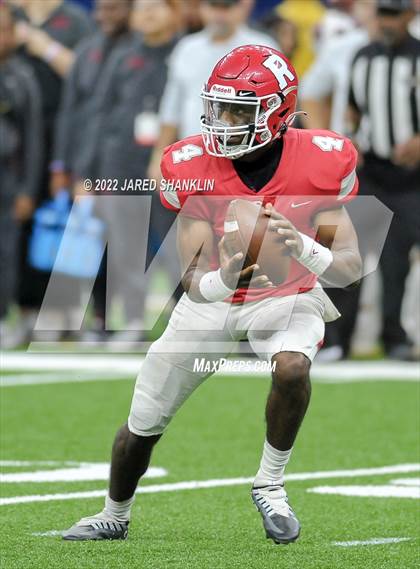 Thumbnail 1 in Ruston vs. Destrehan(LHSAA Division I Non-Select Final) photogallery.