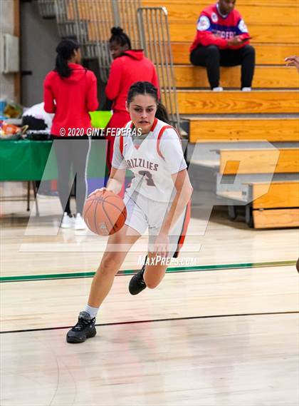 Thumbnail 2 in California vs. St. Patrick-St. Vincent (Contra Costa Challenge) photogallery.
