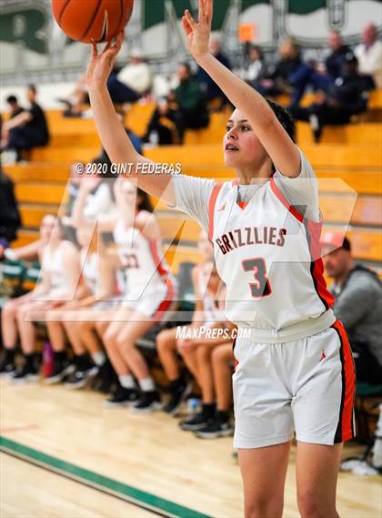 Thumbnail 3 in California vs. St. Patrick-St. Vincent (Contra Costa Challenge) photogallery.