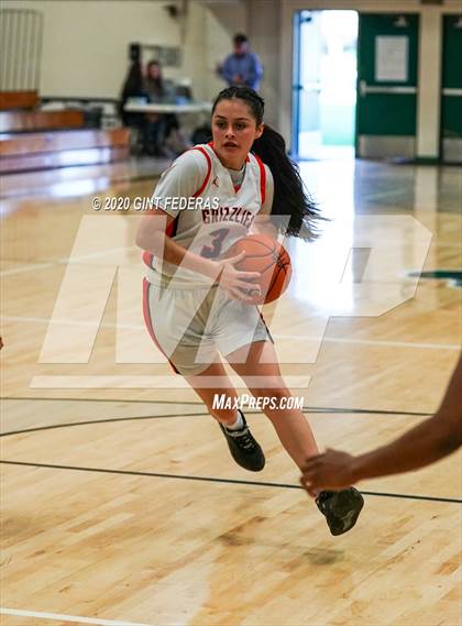 Thumbnail 3 in California vs. St. Patrick-St. Vincent (Contra Costa Challenge) photogallery.