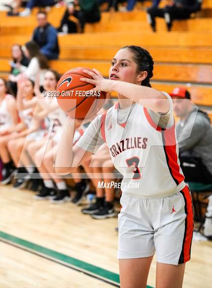 Thumbnail 2 in California vs. St. Patrick-St. Vincent (Contra Costa Challenge) photogallery.