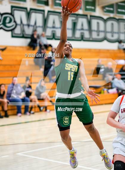 Thumbnail 2 in California vs. St. Patrick-St. Vincent (Contra Costa Challenge) photogallery.