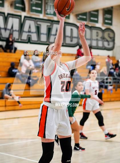 Thumbnail 1 in California vs. St. Patrick-St. Vincent (Contra Costa Challenge) photogallery.