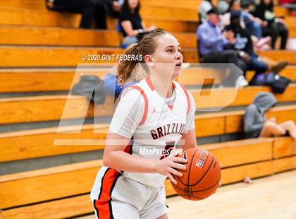 Thumbnail 2 in California vs. St. Patrick-St. Vincent (Contra Costa Challenge) photogallery.