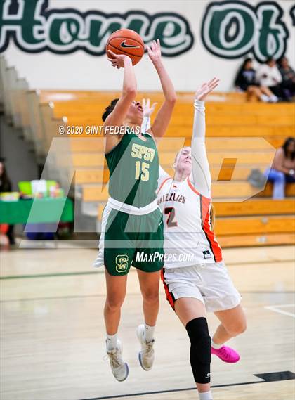 Thumbnail 1 in California vs. St. Patrick-St. Vincent (Contra Costa Challenge) photogallery.