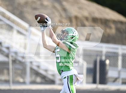 Thumbnail 1 in New Castle @ Yorktown photogallery.