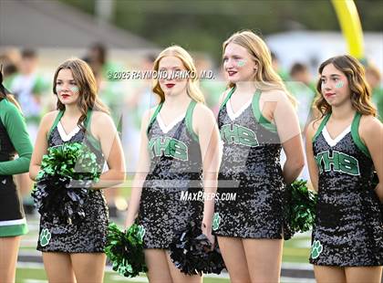 Thumbnail 1 in New Castle @ Yorktown photogallery.