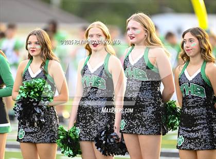 Thumbnail 2 in New Castle @ Yorktown photogallery.