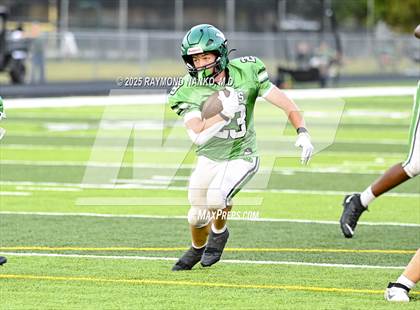 Thumbnail 3 in New Castle @ Yorktown photogallery.