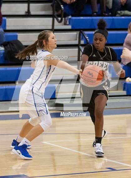 Thumbnail 2 in Greer @ Byrnes photogallery.