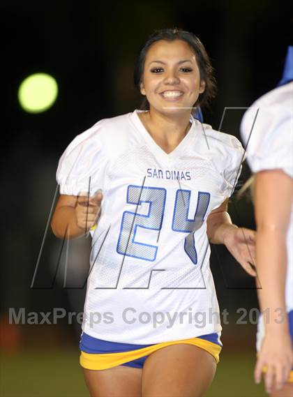 Thumbnail 3 in Bonita vs. San Dimas photogallery.