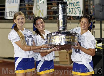 Thumbnail 2 in Bonita vs. San Dimas photogallery.