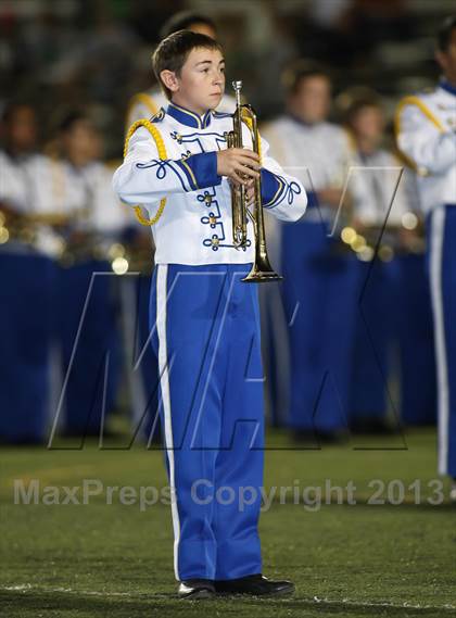 Thumbnail 2 in Bonita vs. San Dimas photogallery.
