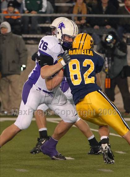 Thumbnail 1 in Elder vs. St. Ignatius (OHSAA D1 Final) photogallery.